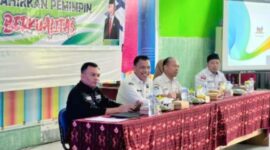 Pemkab Tanah Bumbu melalui Badan Kesatuan Bangsa dan Politik (Bakesbangpol) menggelar pendidikan politik bagi pemilih pemula. (foto: MC Tanbu)